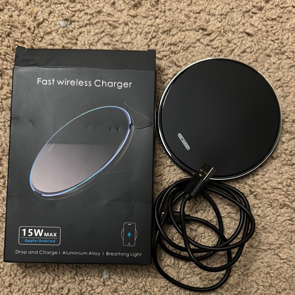 Choetech Fast Wireless Charger - Black